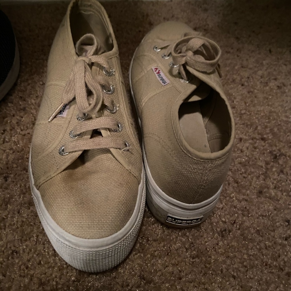 Superga Sneakers